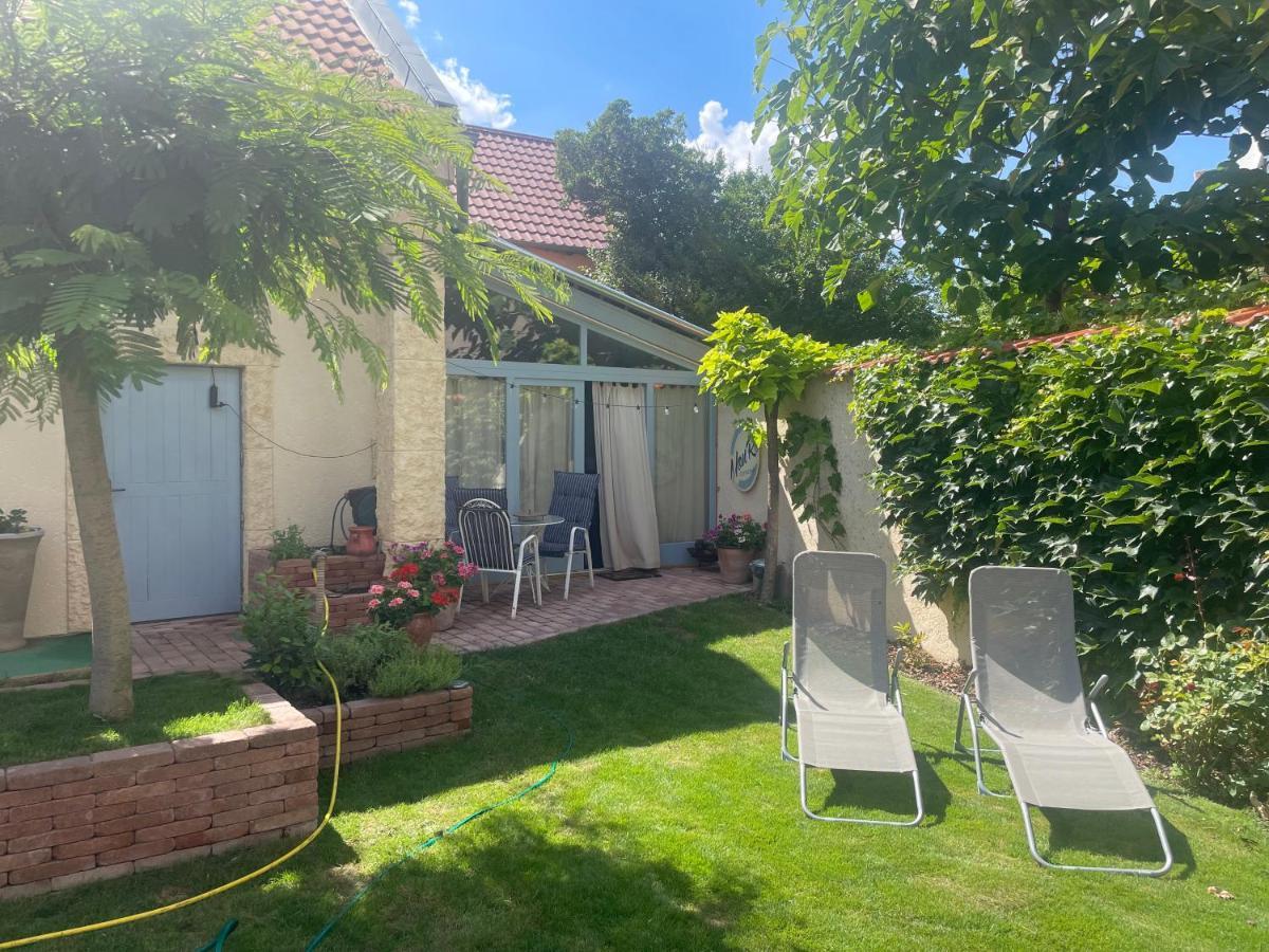 Monpe Apartmanik S Atmosferou Komarno