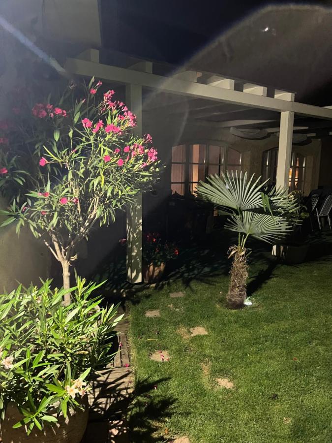 Apartment Monpe Apartmanik S Atmosferou Komarno