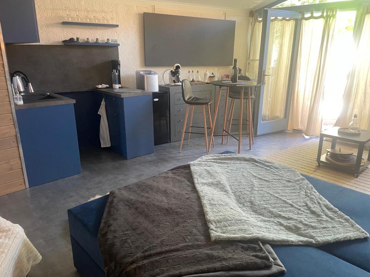 Monpe Apartmanik S Atmosferou * Komarno