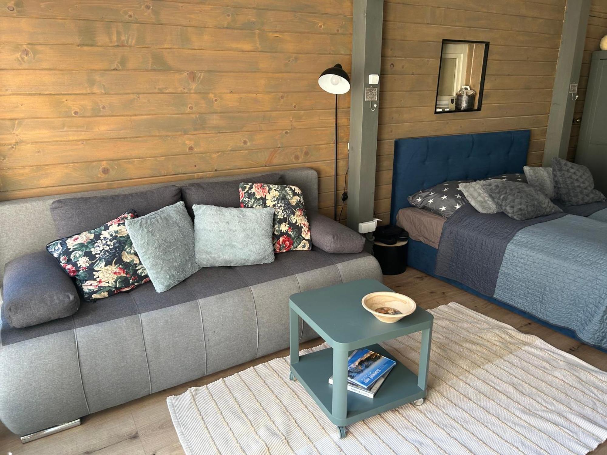 Monpe Apartmanik S Atmosferou Komárno